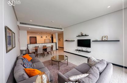 Apartment - 2 Bedrooms - 3 Bathrooms for rent in Reef Island - Capital Governorate