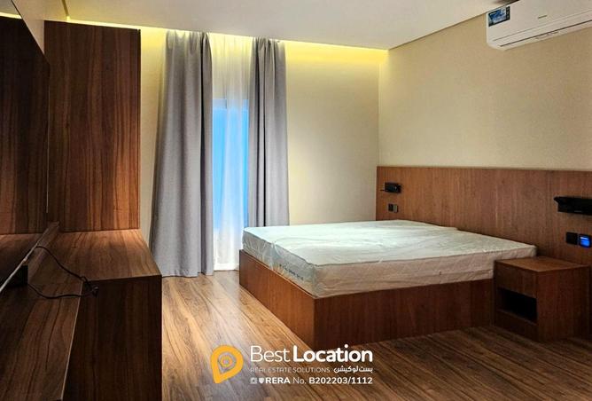 1000012 - Property Image 2