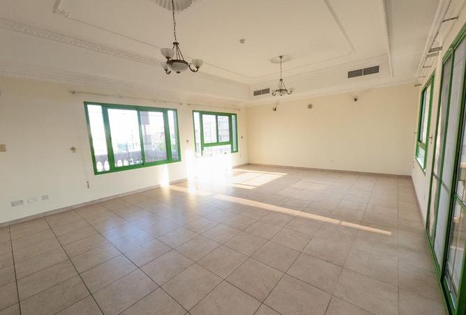 51718754 - Property Image 2