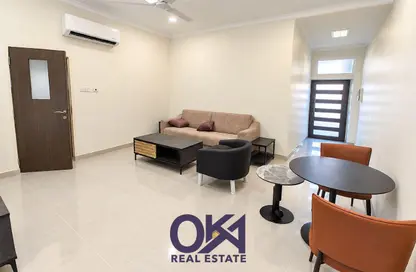 Apartment - 3 Bedrooms - 2 Bathrooms for rent in Busaiteen - Muharraq Governorate