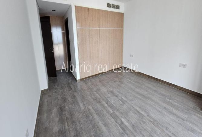 57011575 - Property Image 3