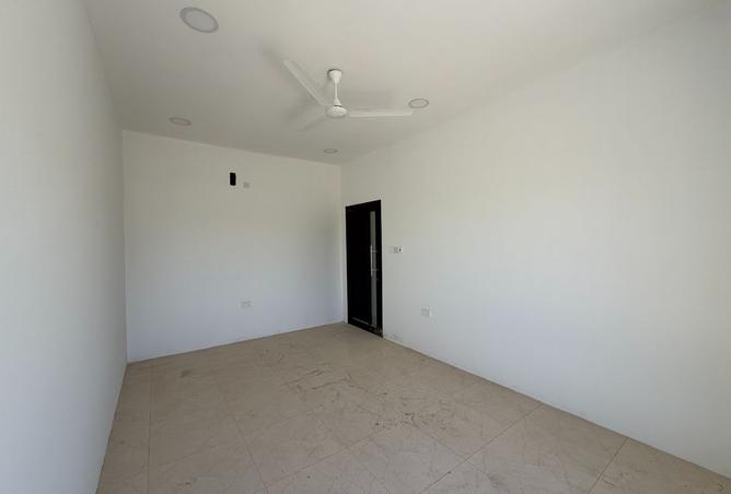 56422444 - Property Image 3