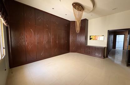 Apartment - 3 Bedrooms - 3 Bathrooms for rent in Bu Kowarah - Riffa - Southern Governorate Apartment - 3 Bedrooms - 3 Bathrooms for rent in Bu Kowarah - Riffa - Southern Governorate