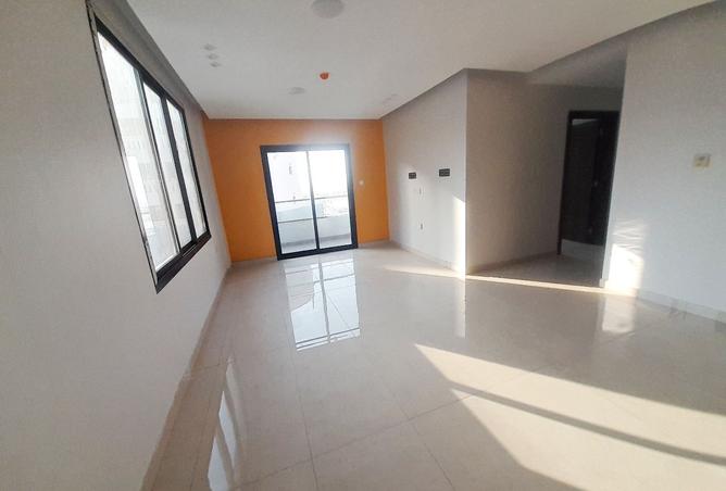 56858923 - Property Image 2