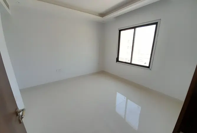 56858923 - صورة العقار 3