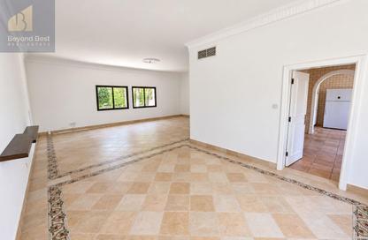 Villa - 3 - 3 for rent in Saar - Northern Governorate