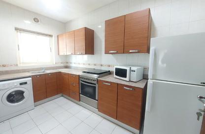 Apartment - 2 Bedrooms - 2 Bathrooms for rent in Hidd - Muharraq Governorate