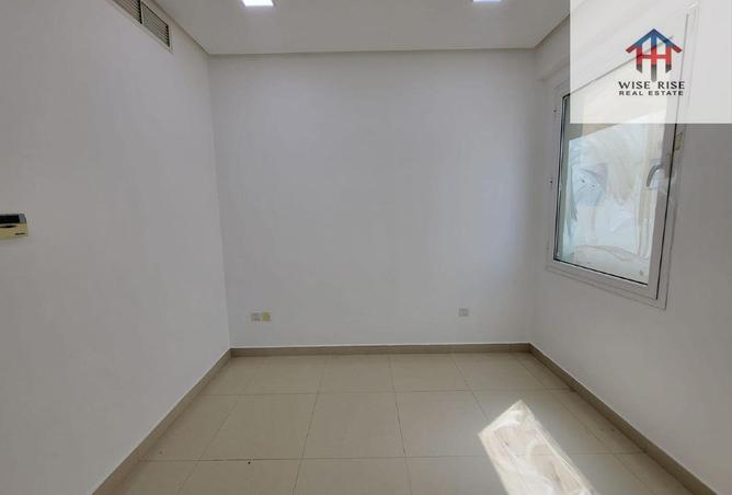 52012419 - Property Image 2