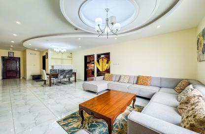 Apartment - 3 Bedrooms - 3 Bathrooms for rent in Al Juffair - Capital Governorate