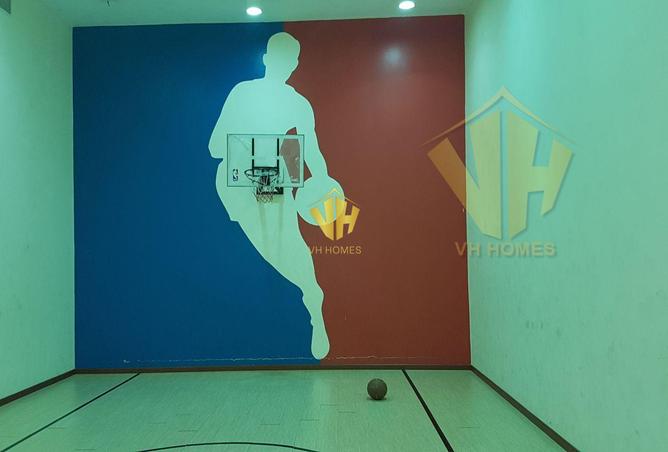 993713 - Property Image 2