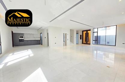 Villa - 5 - 6 for sale in Saar - Northern Governorate Villa - 5 - 6 for sale in Saar - Northern Governorate
