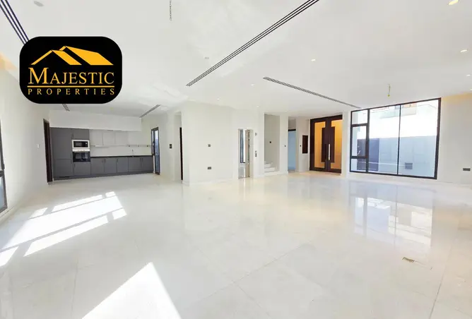 57995698 - Property Image 2