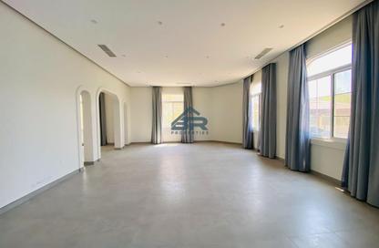 Compound - 4 - 3 for rent in Saar - Northern Governorate
