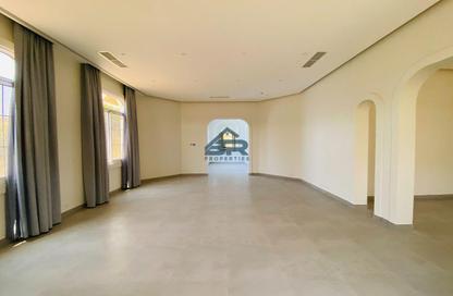 Compound - 4 - 3 for rent in Saar - Northern Governorate