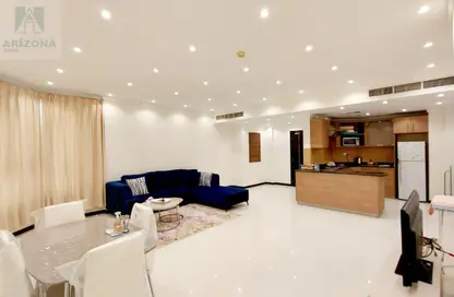 Apartment - 1 Bedroom - 2 Bathrooms for rent in Al Juffair - Capital Governorate