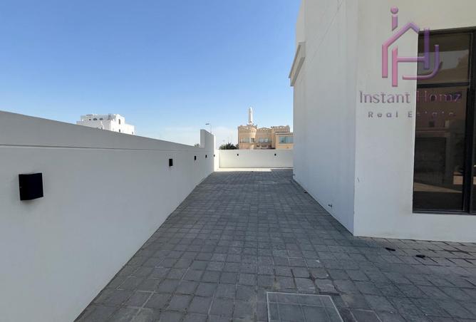 56097205 - Property Image 3