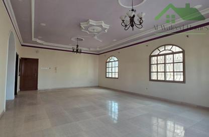 Apartment - 3 Bedrooms - 3 Bathrooms for rent in Arad - Muharraq Governorate Apartment - 3 Bedrooms - 3 Bathrooms for rent in Arad - Muharraq Governorate