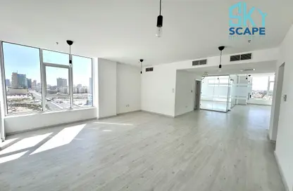 Office Space - 1 Bedroom - 2 Bathrooms for rent in Seef - Capital Governorate