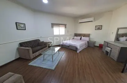 Apartment - Studio - 1 Bathroom for rent in Mahooz - Manama - Capital Governorate