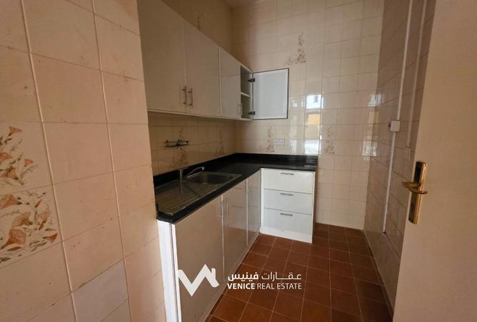 975043 - Property Image 3