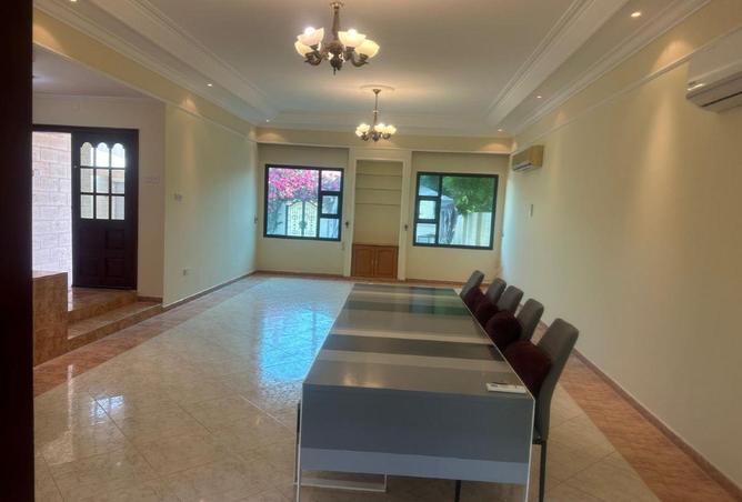 51637937 - Property Image 2