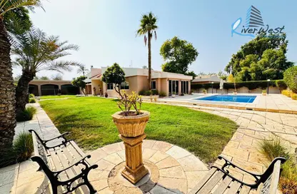 Villa - 4 Bedrooms - 5 Bathrooms for rent in Saar - Northern Governorate