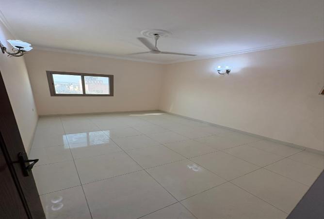 997502 - Property Image 2