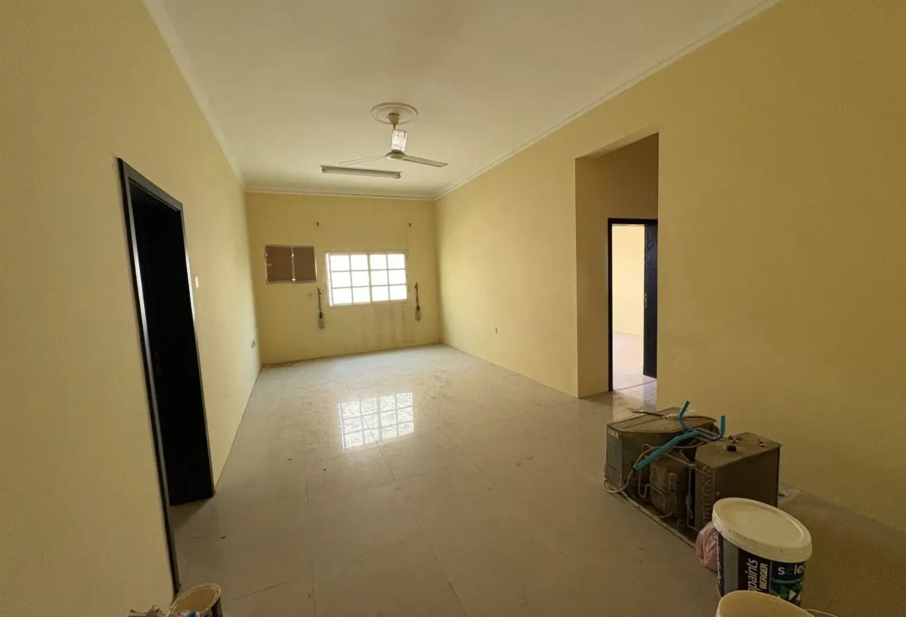 56008570 - Property Main Image