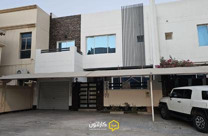 Villa - 4 Bedrooms - 6 Bathrooms for sale in Hidd - Muharraq Governorate