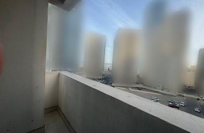 Apartment - 2 Bedrooms - 3 Bathrooms for rent in Al Juffair - Capital Governorate