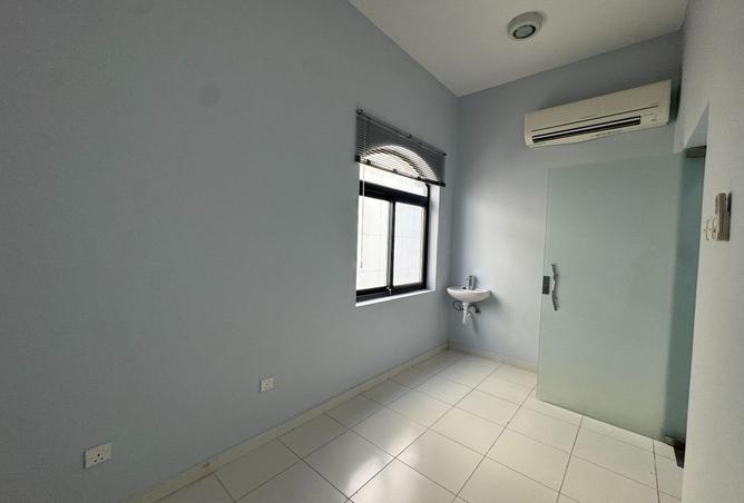 56672085 - Property Main Image