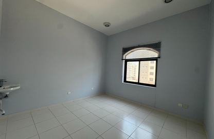 Office Space - Studio - 1 for rent in Janabiya - Northern Governorate