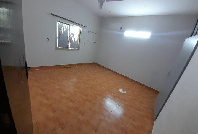 54069411 - Property Image 3