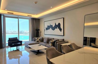 Apartment - 2 Bedrooms - 3 Bathrooms for rent in Canal View - Dilmunia Island - Muharraq Governorate