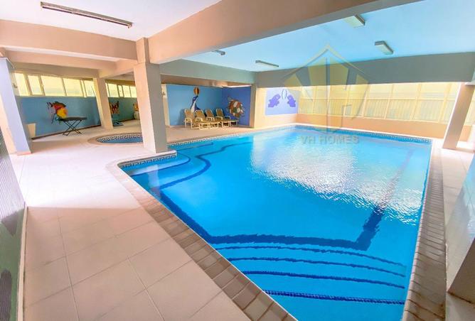 992512 - Property Image 2