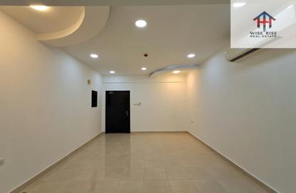 Apartment - 3 - 2 for rent in Busaiteen - Muharraq Governorate