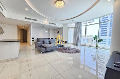 Apartment - 2 Bedrooms - 3 Bathrooms for rent in Al Juffair - Capital Governorate