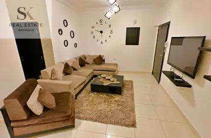 Apartment - 2 Bedrooms - 2 Bathrooms for rent in Al Juffair - Capital Governorate