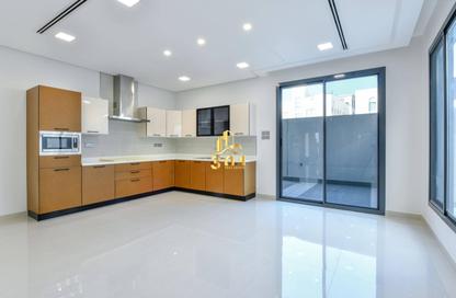 Villa - 4 Bedrooms - 5 Bathrooms for rent in Tubli - Central Governorate