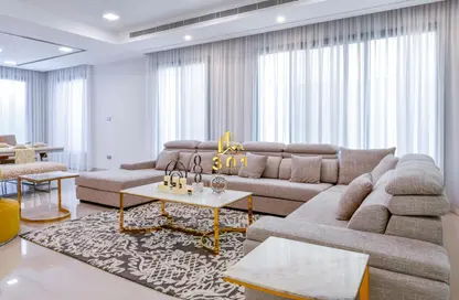 فيلا - 4 غرف نوم - 5 حمامات للايجار في توبلي - المحافظة الوسطى