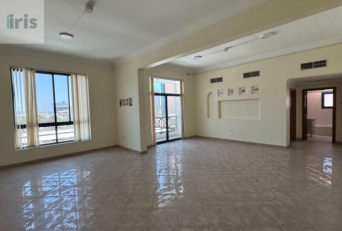 55802973 - Property Main Image