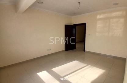 Apartment - 2 Bedrooms - 2 Bathrooms for rent in Hidd - Muharraq Governorate