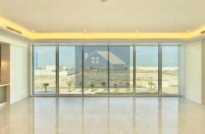 Apartment - 2 Bedrooms - 3 Bathrooms for sale in Canal View - Dilmunia Island - Muharraq Governorate