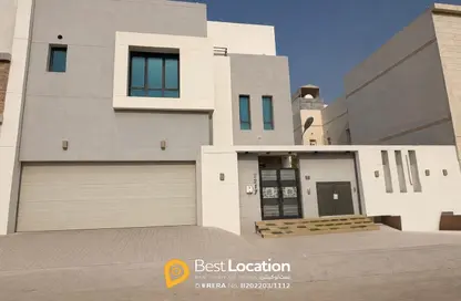 Villa - 4 Bedrooms - 6 Bathrooms for sale in Shahrakan - Northern Governorate