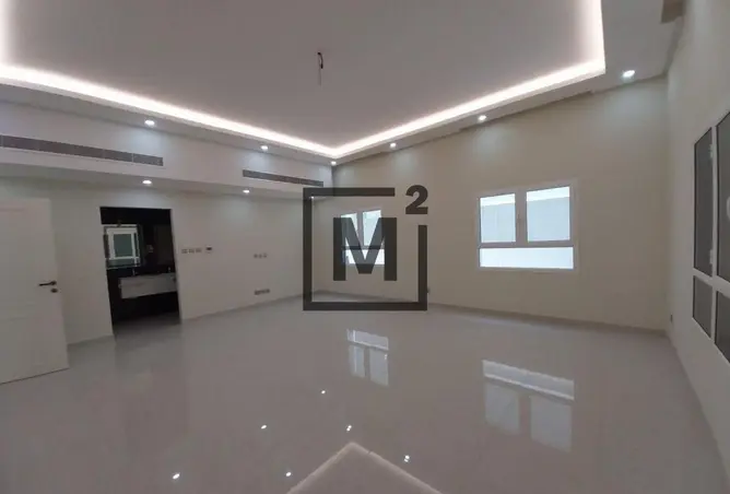 992707 - Property Image 3