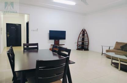 Apartment - 2 Bedrooms - 2 Bathrooms for rent in Um Al Hasam - Manama - Capital Governorate