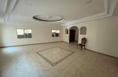 Apartment - 4 - 4 for rent in Muharraq - Muharraq Governorate