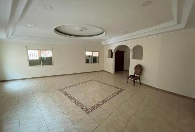 57094659 - Property Image 2