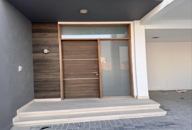 989549 - صورة العقار 2