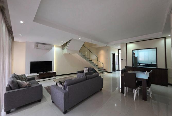 52409915 - Property Main Image